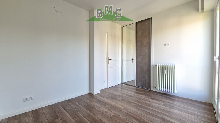 Ma-Cabane - Vente Appartement LE PLESSIS-BOUCHARD, 56 m²