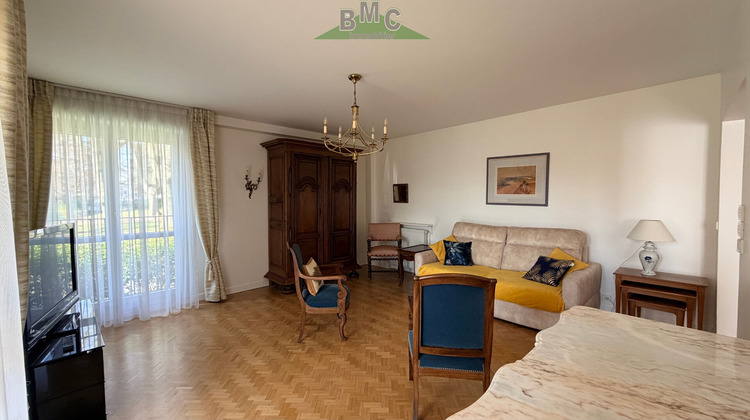 Ma-Cabane - Vente Appartement LE PLESSIS-BOUCHARD, 75 m²