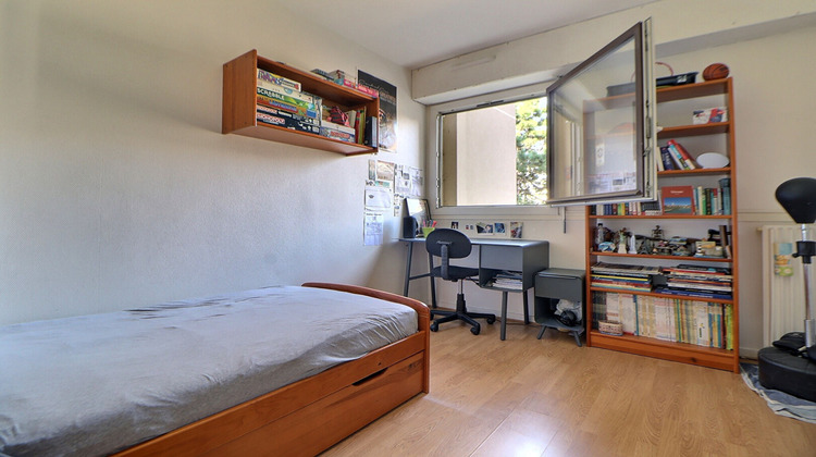 Ma-Cabane - Vente Appartement LE PLESSIS-BOUCHARD, 68 m²