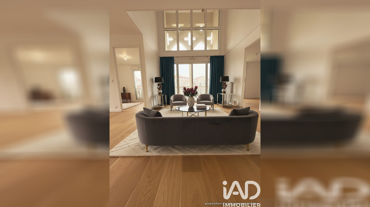 Ma-Cabane - Vente Appartement Le Plessis Robinson, 123 m²