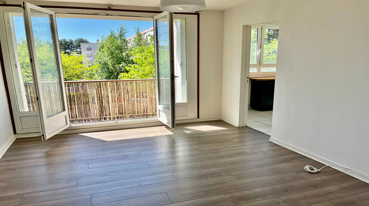 Ma-Cabane - Vente Appartement LE PLESSIS-ROBINSON, 55 m²