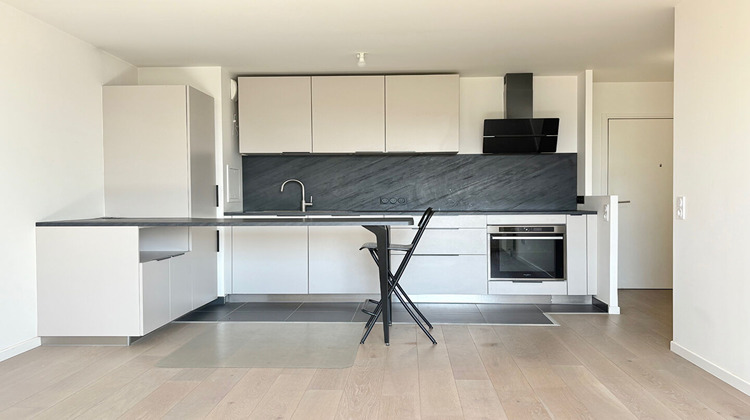 Ma-Cabane - Vente Appartement LE PLESSIS-TREVISE, 59 m²