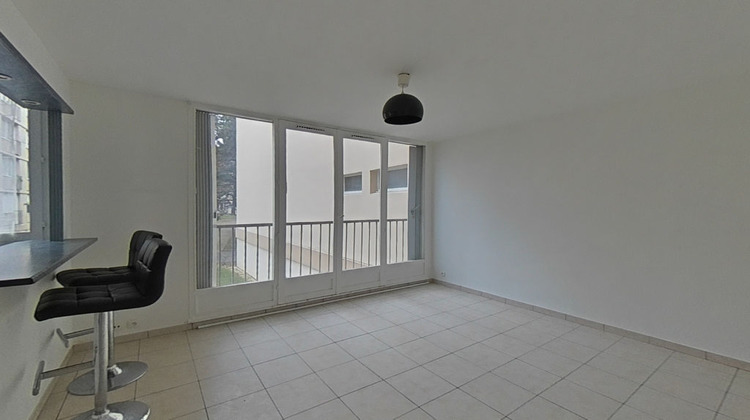 Ma-Cabane - Vente Appartement LE PLESSIS-TREVISE, 30 m²