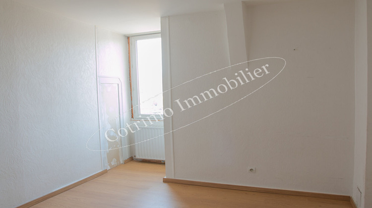 Ma-Cabane - Vente Appartement LE PONT-DE-BEAUVOISIN, 129 m²