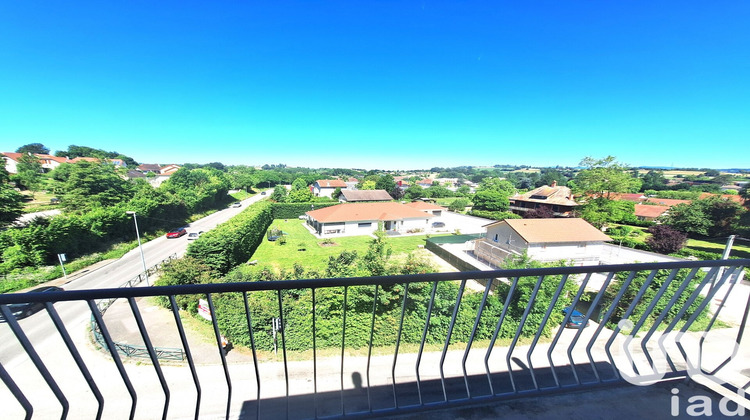 Ma-Cabane - Vente Appartement Le Pont-de-Beauvoisin, 69 m²