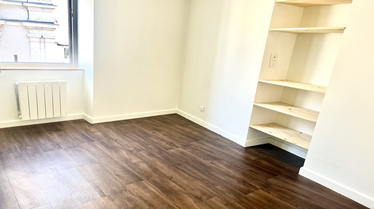 Ma-Cabane - Vente Appartement Le Pont-de-Beauvoisin, 55 m²