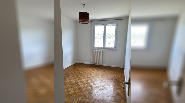 Ma-Cabane - Vente Appartement LE PONT-DE-CLAIX, 73 m²