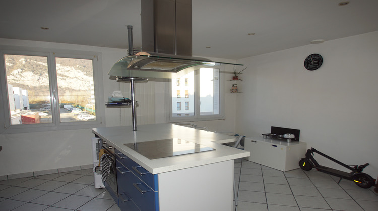 Ma-Cabane - Vente Appartement Le Pont-de-Claix, 71 m²