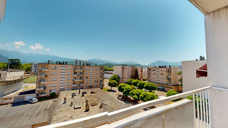 Ma-Cabane - Vente Appartement LE PONT-DE-CLAIX, 54 m²