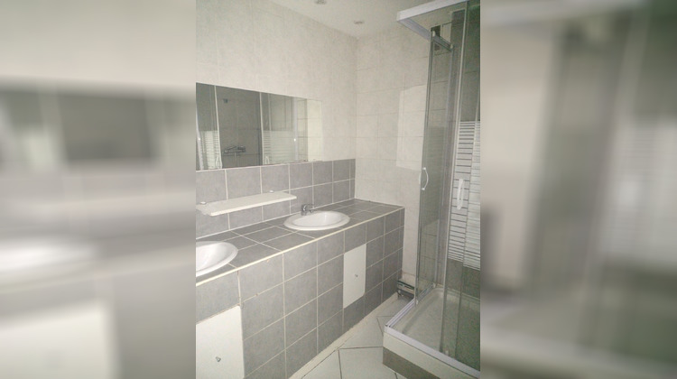 Ma-Cabane - Vente Appartement Le Pont-de-Claix, 68 m²