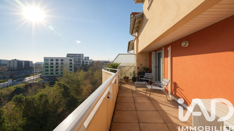 Ma-Cabane - Vente Appartement Le Pont-de-Claix, 115 m²