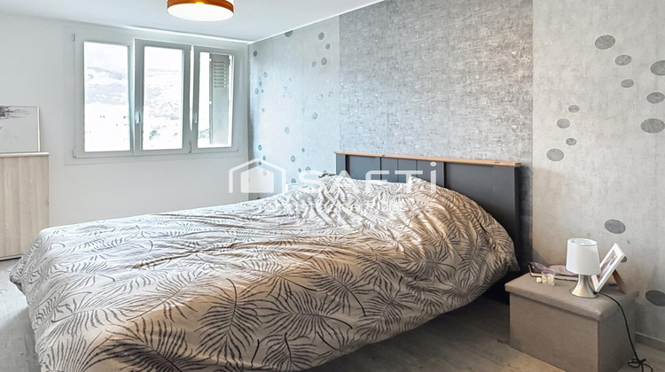 Ma-Cabane - Vente Appartement Le Pont-de-Claix, 40 m²
