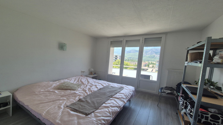 Ma-Cabane - Vente Appartement LE PONT DE CLAIX, 66 m²