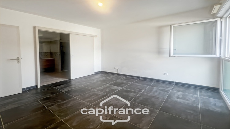 Ma-Cabane - Vente Appartement LE PRADET, 38 m²