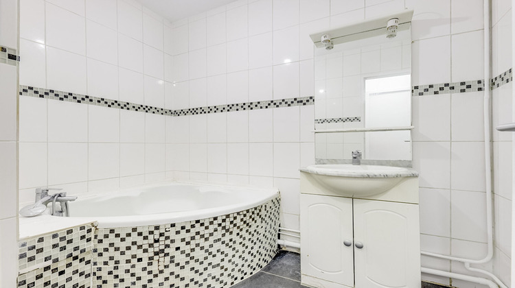 Ma-Cabane - Vente Appartement LE PRE-SAINT-GERVAIS, 64 m²