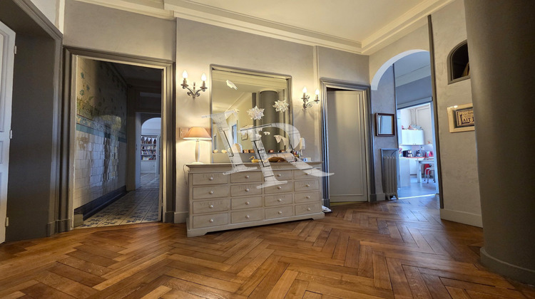 Ma-Cabane - Vente Appartement Le Puy-en-Velay, 357 m²