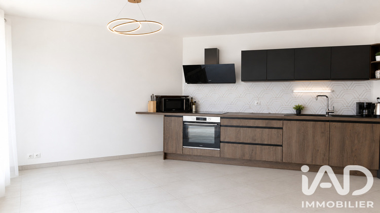 Ma-Cabane - Vente Appartement Le Puy-Sainte-Réparade, 47 m²