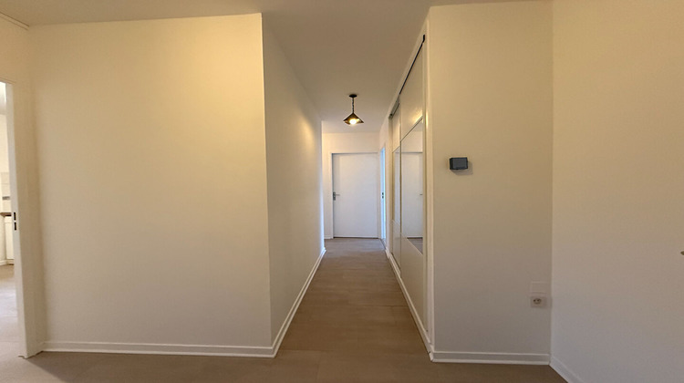 Ma-Cabane - Vente Appartement LE RELECQ-KERHUON, 92 m²