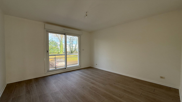 Ma-Cabane - Vente Appartement LE RELECQ-KERHUON, 92 m²