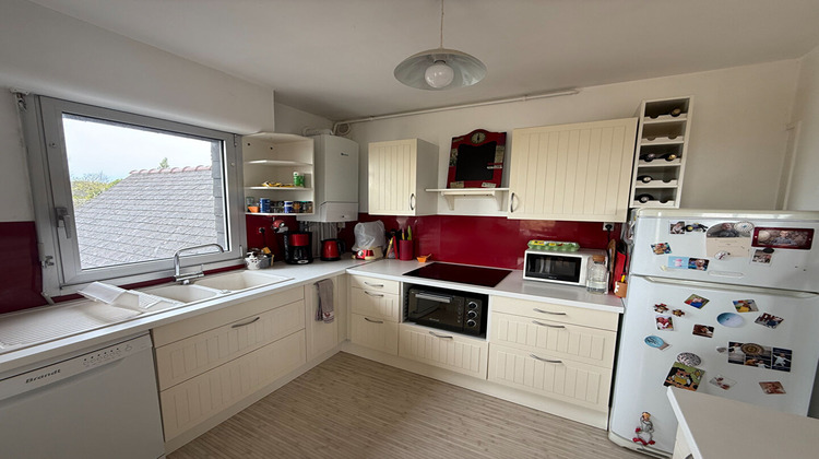 Ma-Cabane - Vente Appartement LE RELECQ-KERHUON, 92 m²