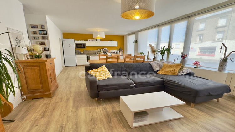 Ma-Cabane - Vente Appartement LE RELECQ KERHUON, 63 m²