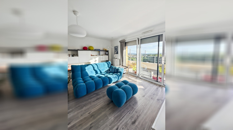 Ma-Cabane - Vente Appartement LE RELECQ KERHUON, 79 m²