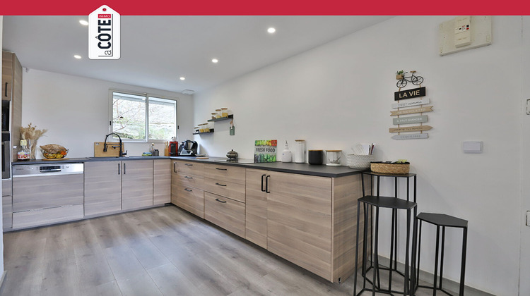 Ma-Cabane - Vente Appartement LE ROVE, 65 m²