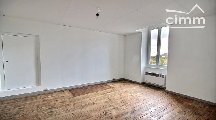 Ma-Cabane - Vente Appartement Le Teil, 63 m²