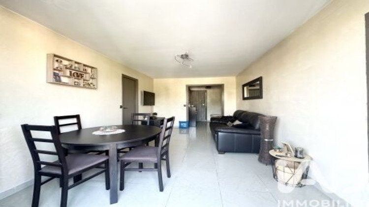 Ma-Cabane - Vente Appartement Le Thillay, 73 m²