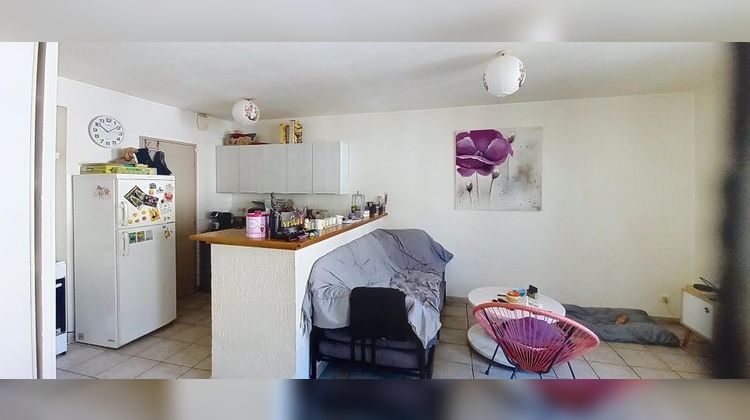 Ma-Cabane - Vente Appartement Le Thor, 64 m²