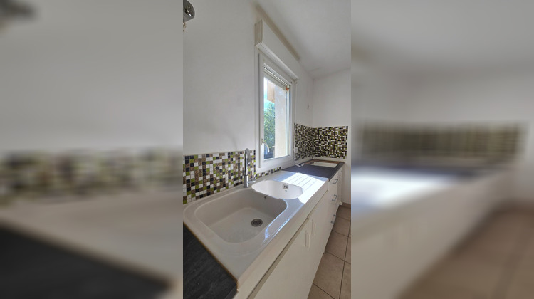 Ma-Cabane - Vente Appartement Le Thor, 66 m²