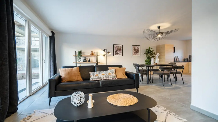 Ma-Cabane - Vente Appartement LENTILLY, 70 m²