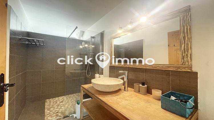 Ma-Cabane - Vente Appartement Les Abymes, 61 m²