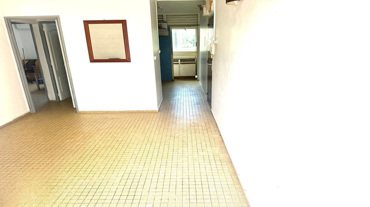 Ma-Cabane - Vente Appartement Les Abymes, 54 m²