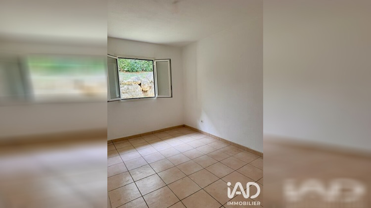 Ma-Cabane - Vente Appartement Les Abymes, 46 m²