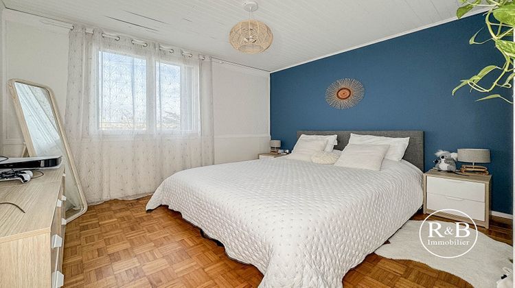 Ma-Cabane - Vente Appartement LES CLAYES-SOUS-BOIS, 64 m²