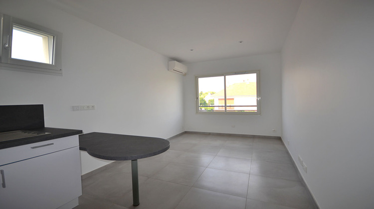 Ma-Cabane - Vente Appartement LES CLAYES-SOUS-BOIS, 114 m²