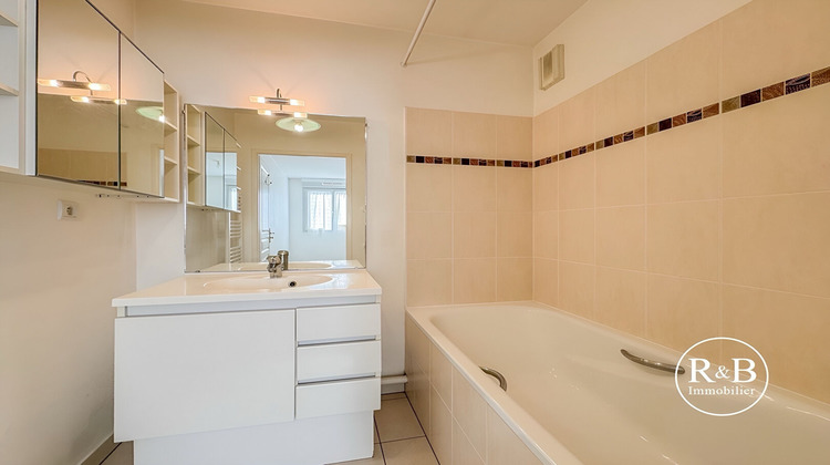 Ma-Cabane - Vente Appartement LES CLAYES-SOUS-BOIS, 46 m²