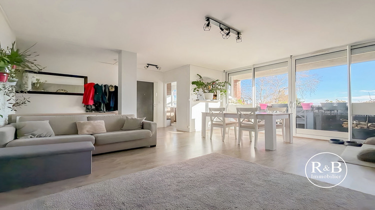 Ma-Cabane - Vente Appartement LES CLAYES-SOUS-BOIS, 71 m²