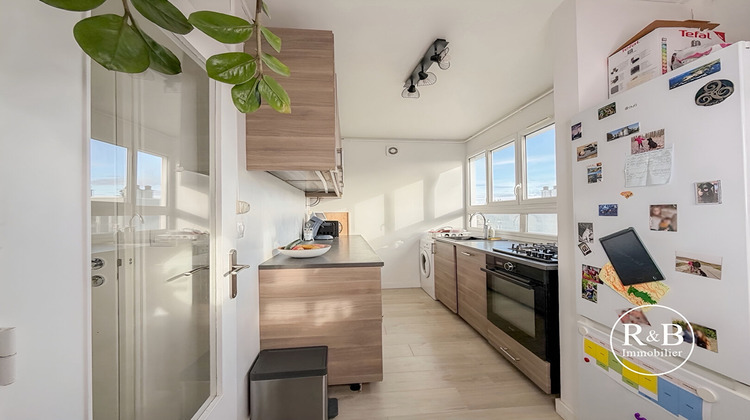 Ma-Cabane - Vente Appartement LES CLAYES-SOUS-BOIS, 71 m²