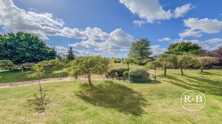 Ma-Cabane - Vente Appartement LES CLAYES-SOUS-BOIS, 74 m²