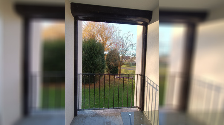 Ma-Cabane - Vente Appartement LES CLAYES-SOUS-BOIS, 70 m²