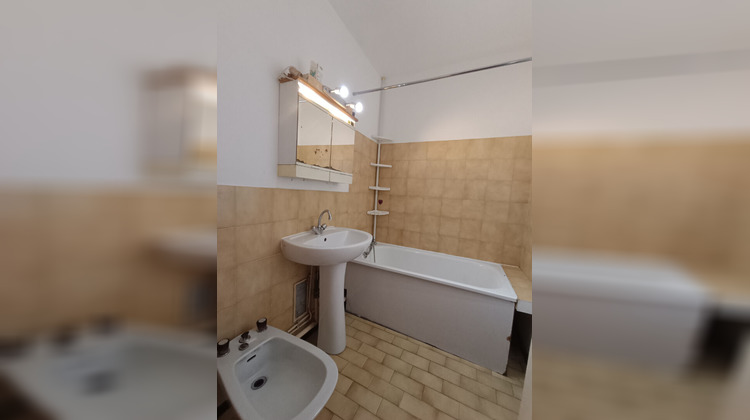 Ma-Cabane - Vente Appartement LES CLAYES-SOUS-BOIS, 70 m²