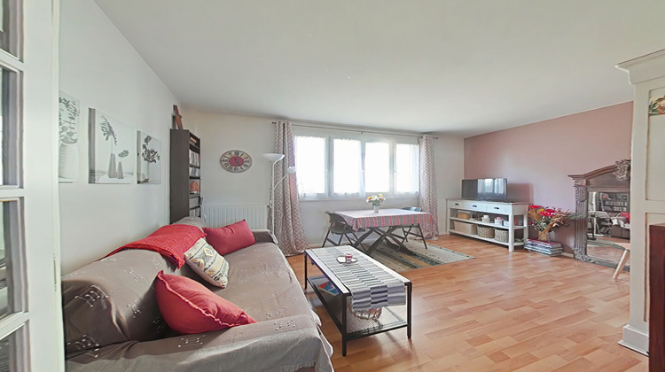 Ma-Cabane - Vente Appartement LES CLAYES-SOUS-BOIS, 57 m²