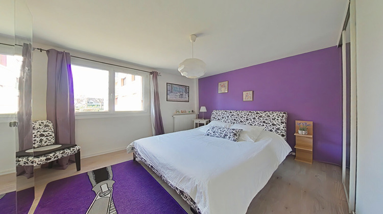 Ma-Cabane - Vente Appartement LES CLAYES-SOUS-BOIS, 57 m²