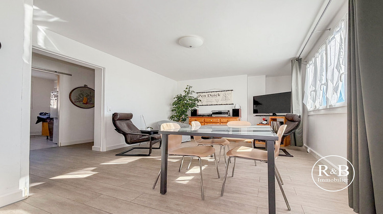 Ma-Cabane - Vente Appartement LES CLAYES-SOUS-BOIS, 68 m²