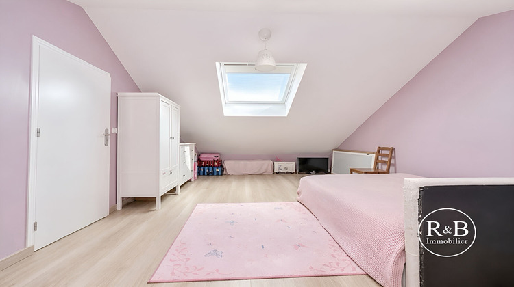 Ma-Cabane - Vente Appartement LES CLAYES-SOUS-BOIS, 97 m²