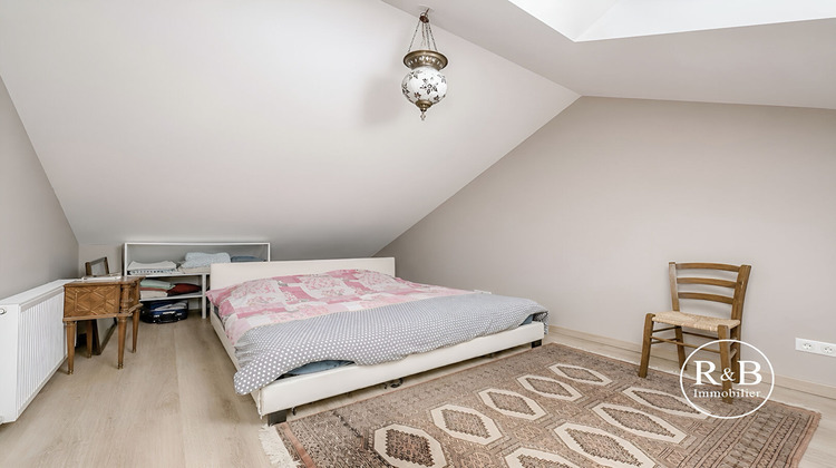 Ma-Cabane - Vente Appartement LES CLAYES-SOUS-BOIS, 97 m²