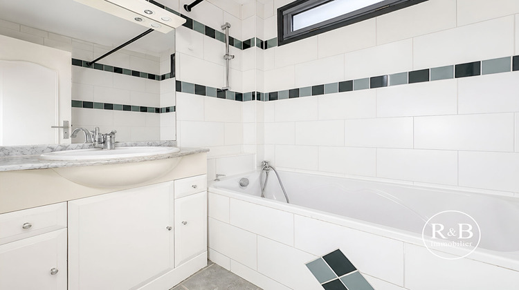Ma-Cabane - Vente Appartement LES CLAYES-SOUS-BOIS, 57 m²