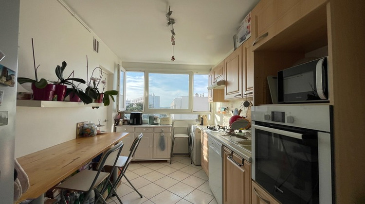 Ma-Cabane - Vente Appartement LES CLAYES SOUS BOIS, 64 m²